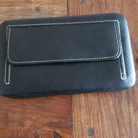 Wallet - Picture 2 of 4